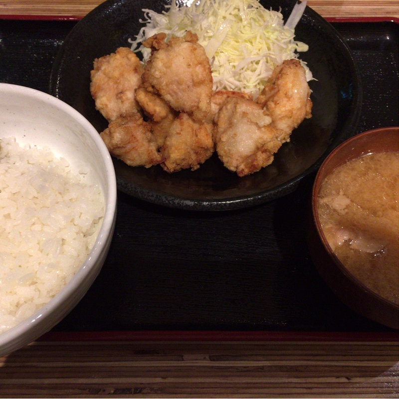 唐揚げ定食(築地十干)