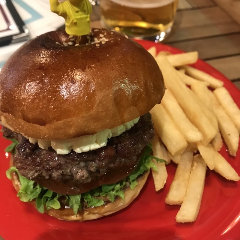 ファクトリーバーガー(中目黒 Burger Factory)