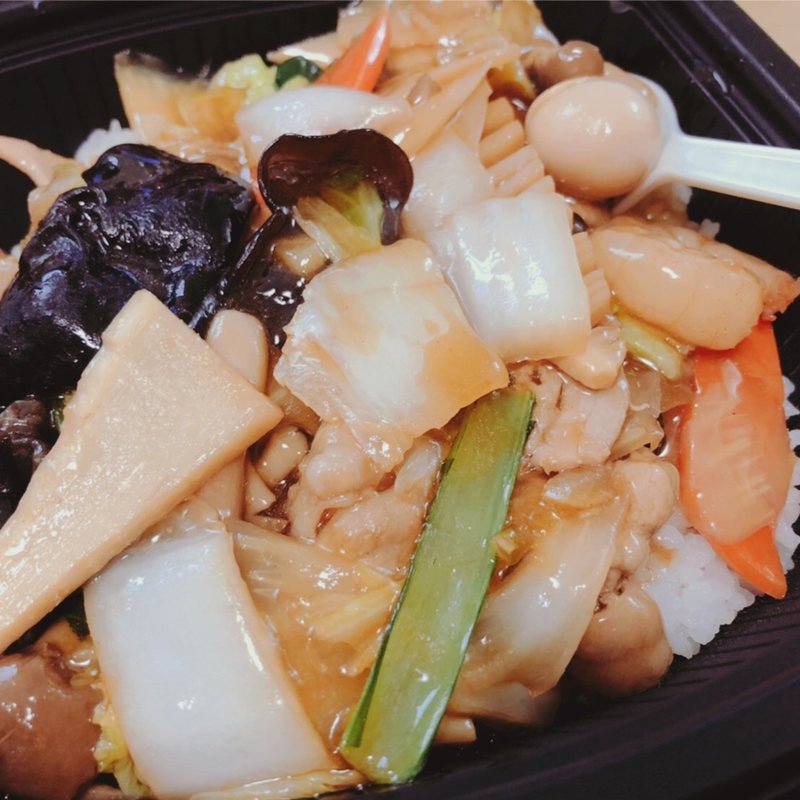 中華丼(向陽飯店 辻堂店)