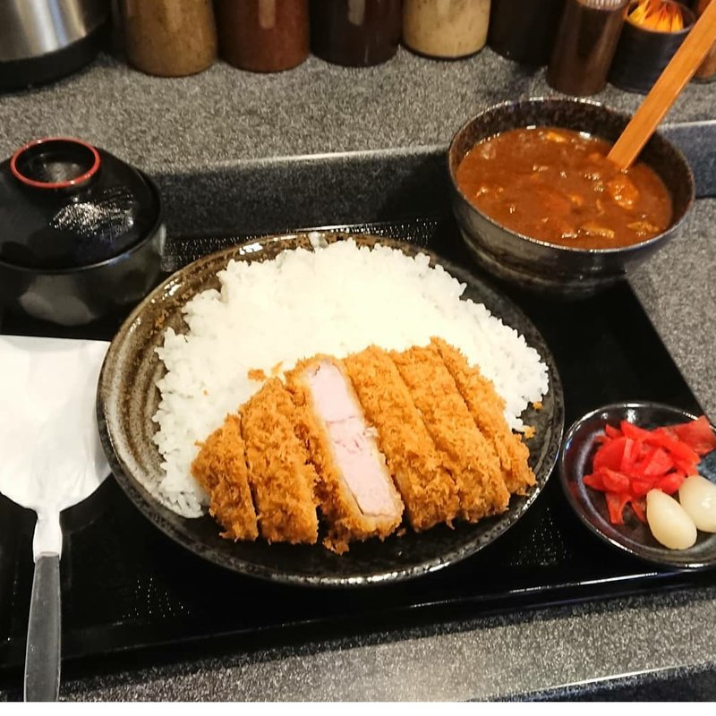 上キセキカツカレー定食大盛(とんかつとカツカレーのお店キセキ食堂)
