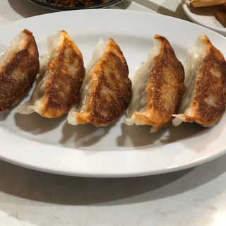 餃子(中華料理おおくま )