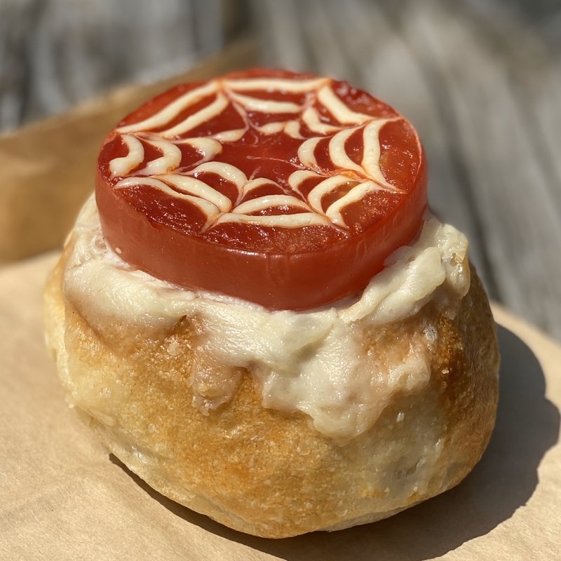 揚げ茄子とフレッシュトマトのパングラタン(パンポルカ アベック カフェ )