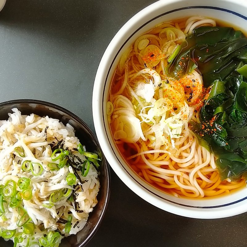 かけ蕎麦しらす丼セット(そば処 信濃 EXPASA海老名下り店)