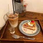 ベイクドストロベリーチーズケーキ(カフェ ソロル)