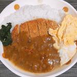 オムカツカレー
