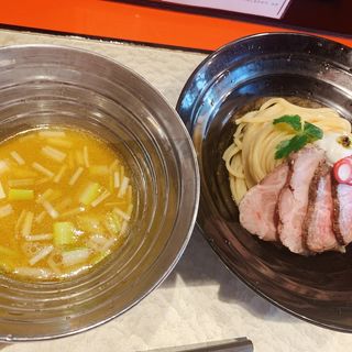 特製つけ麺肉マシ(銀座魄英)