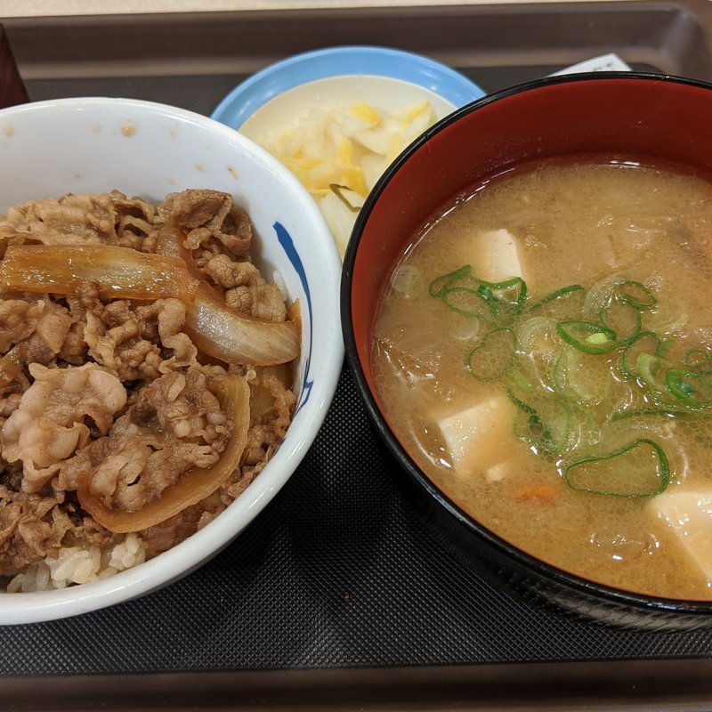 得朝ミニプレミアム牛めし豚汁セット(松屋 新大阪東口店 )