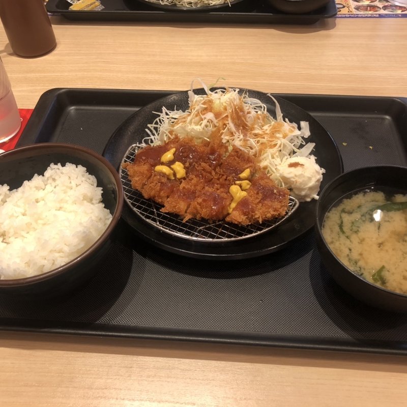 得朝ロースかつ定食(松乃家 本厚木店)