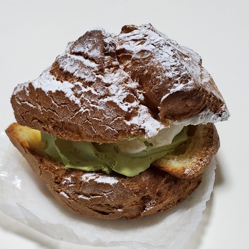 窯焼きダブルシュークリーム（抹茶ミルキー）

(不二家)