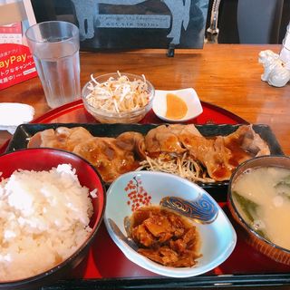 生姜焼き定食(刄裟羅)