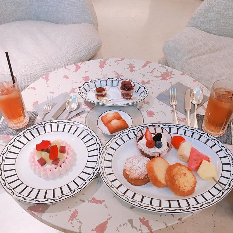 (Cafe'Dior by Pierre Herme’)