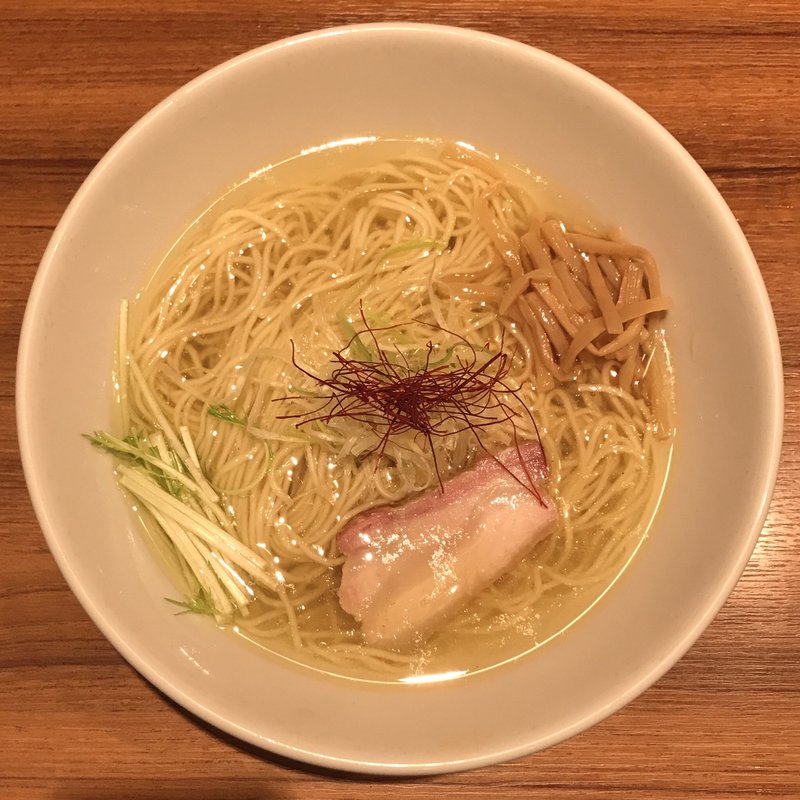 香彩鶏だし塩らーめん(麺屋 翔 御徒町店)