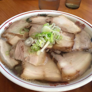 塩チャーシュー麺(ラーメンうめ八 )