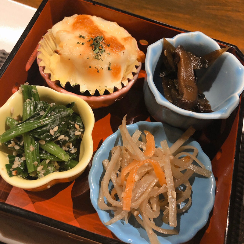 おまかせコース（小鉢）(ひのき苑)