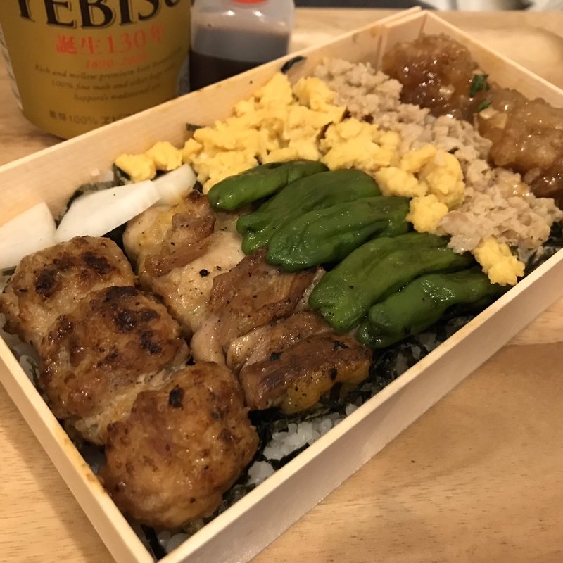 お持ち帰り弁当(鳥しき （とりしき）)