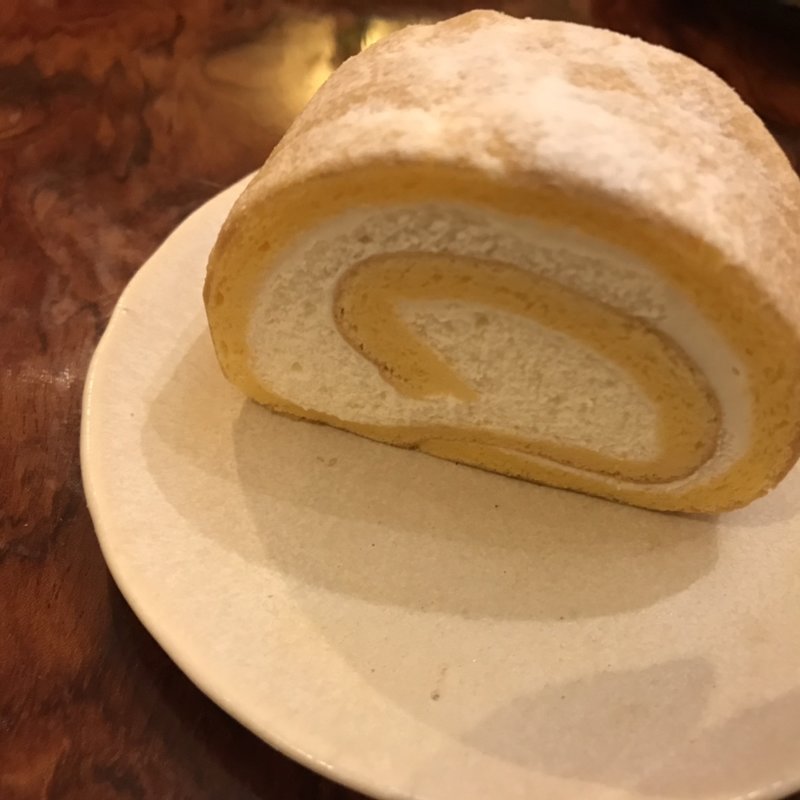 米粉ロールケーキ(お菓子な薬膳パティスリーMP)