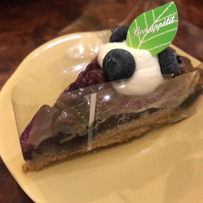 ブルーベリーと紫芋のタルト(お菓子な薬膳パティスリーMP)