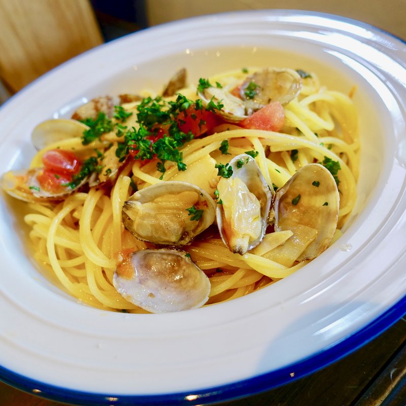 あさりと竹の子春トマトのオイルソース(イタリア料理 CIBI)