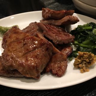 (牛タン焼き専門店　司)