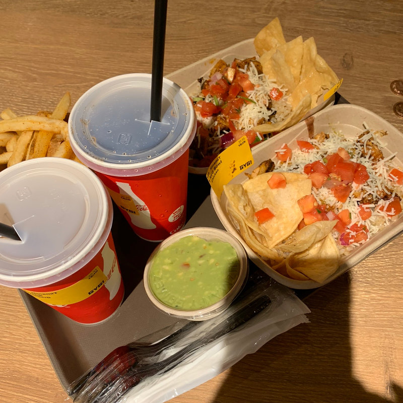 BURRITOS BOWLS(Guzman y Gomez 渋谷店)