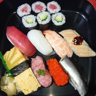 和（なごみ）1人前(つきじ海賓川崎東古市場店)