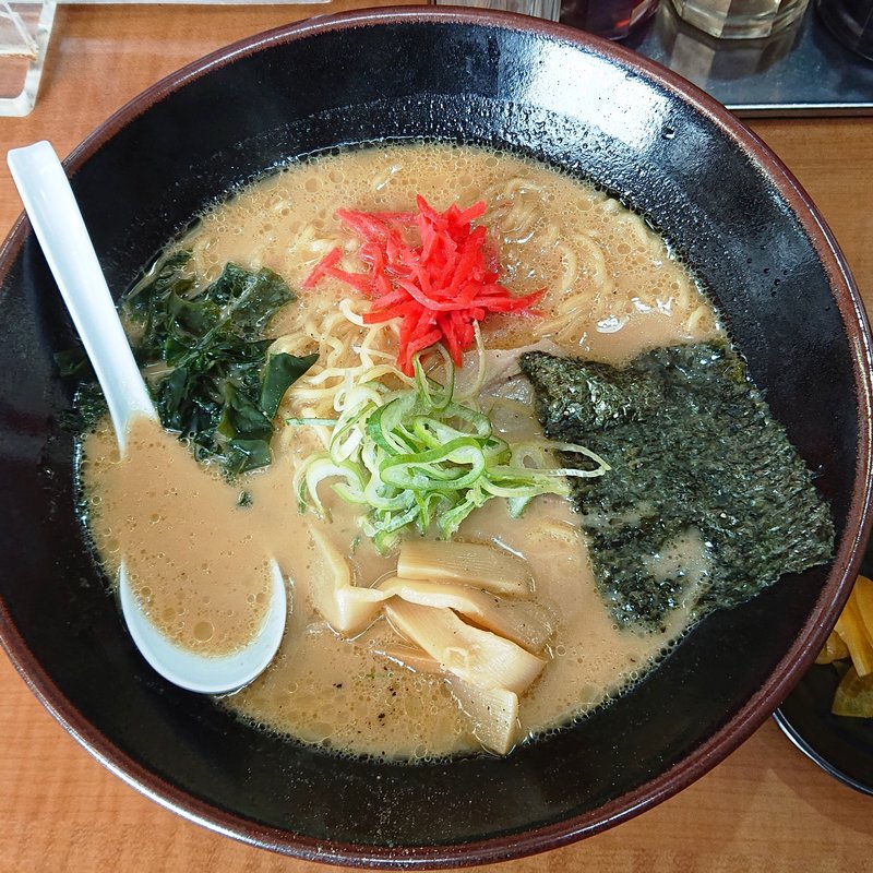 とん太めん(ラーメンとん太 川崎小向店)