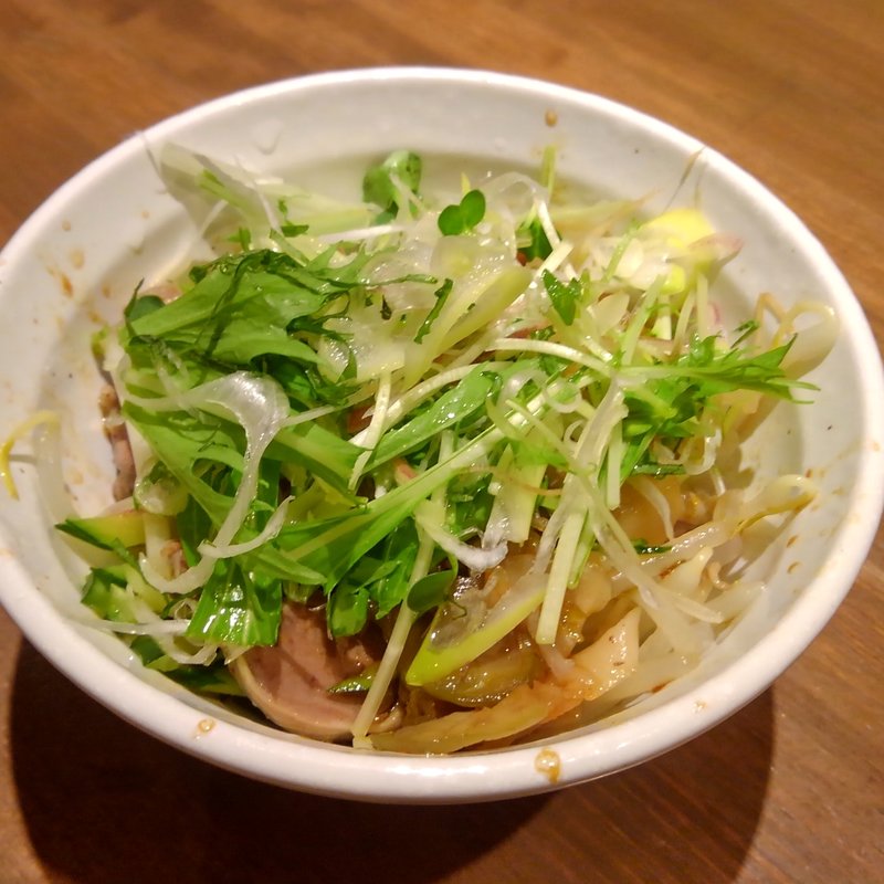 ザーサイと蒸し鶏のサラダ(とりいちず 大久保店)