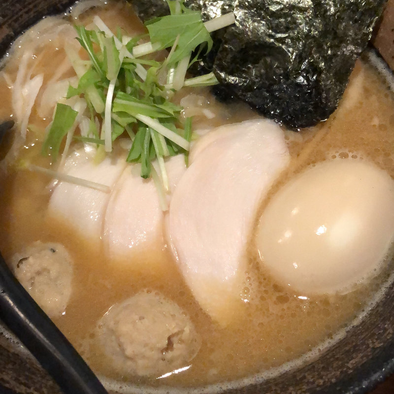 特製全部入り濃厚鶏骨醤油そば(濃厚鶏そば 麺屋武一 新橋本店)