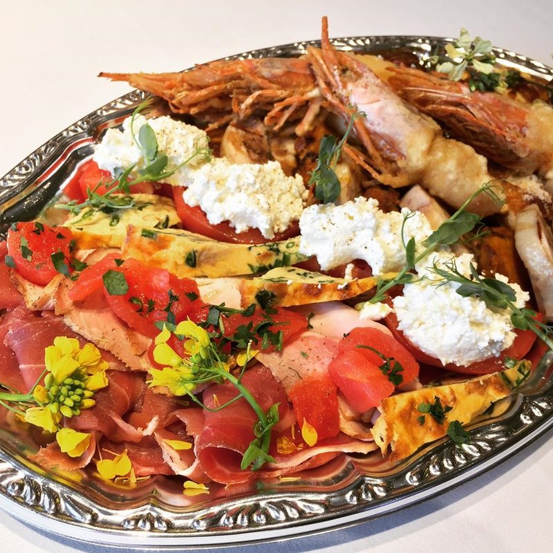 前菜の盛り合わせ（4人前）(ラゴッチャ東京)