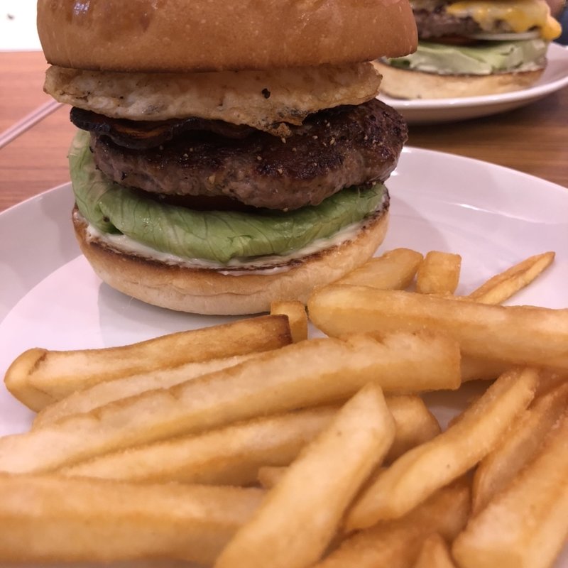 エッグバーガー(BURGER&MILKSHAKE CRANE)