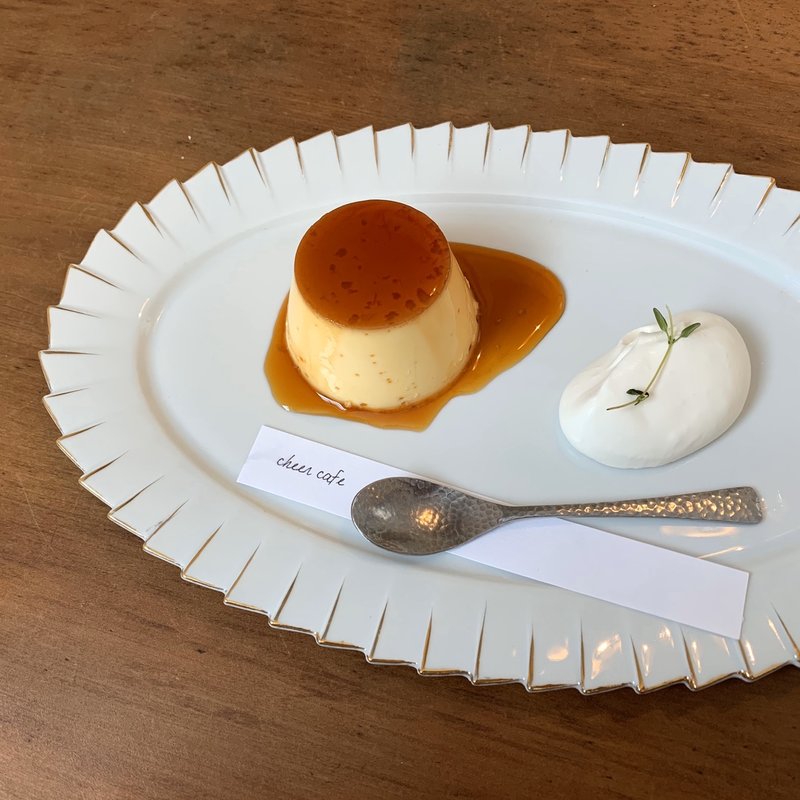 自家製プリン(チアー （cheer）)