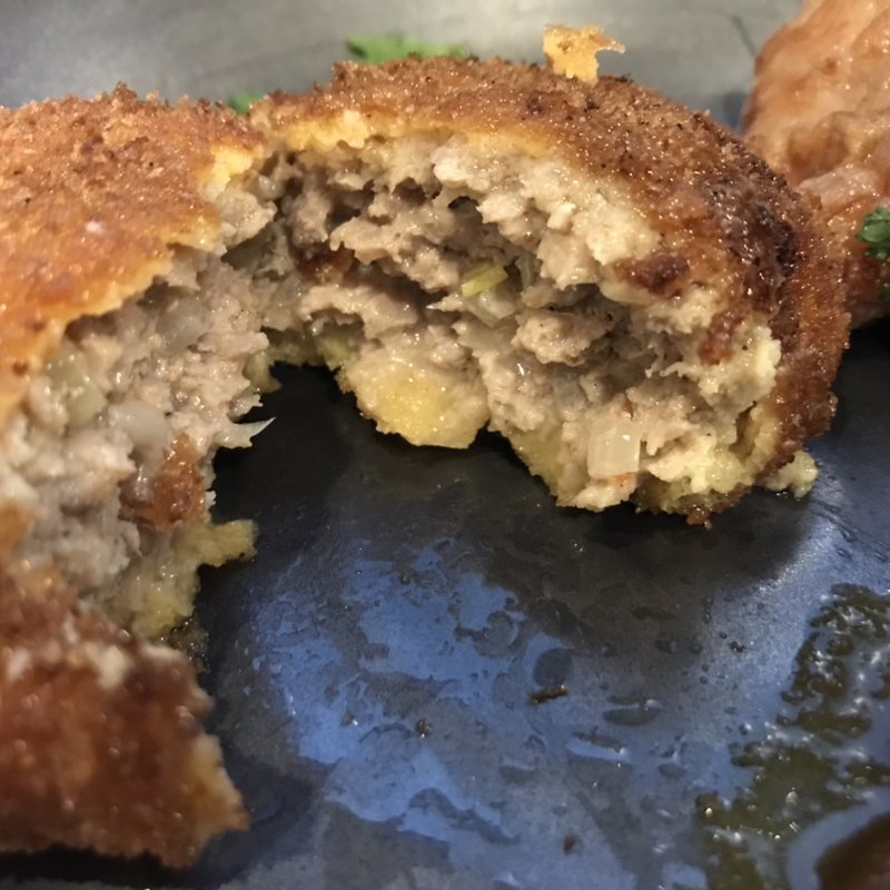 メンチカツ (テイクアウト)(コンフル （bistro-confl.）)