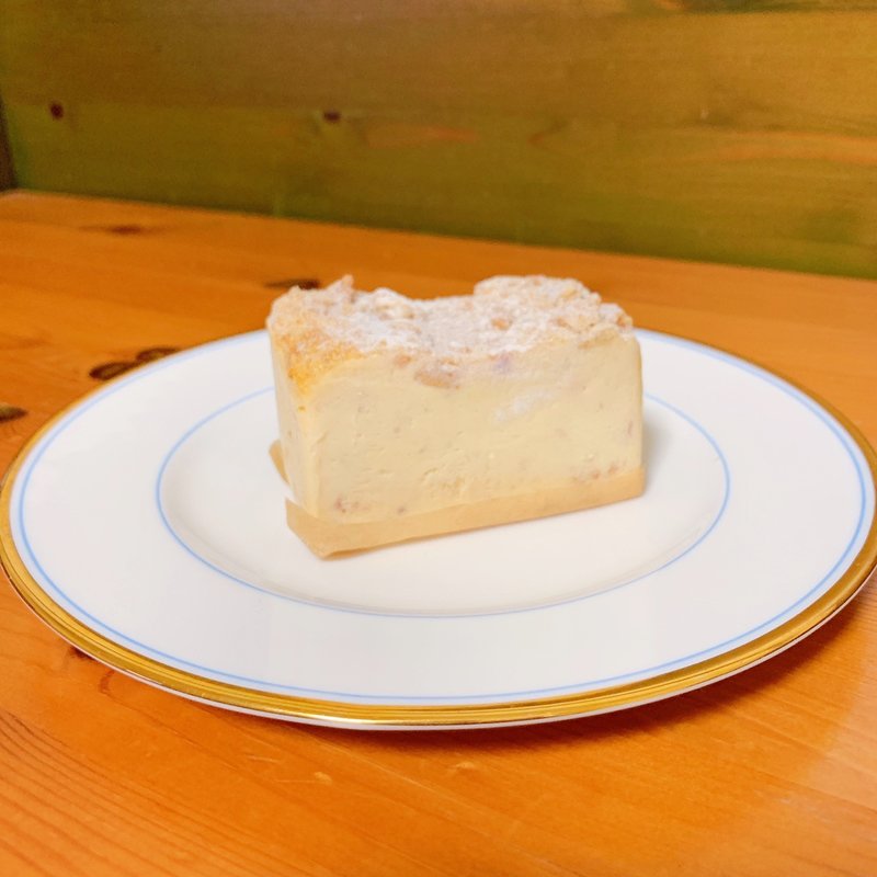 いちごのチーズケーキ(びぃぼ )