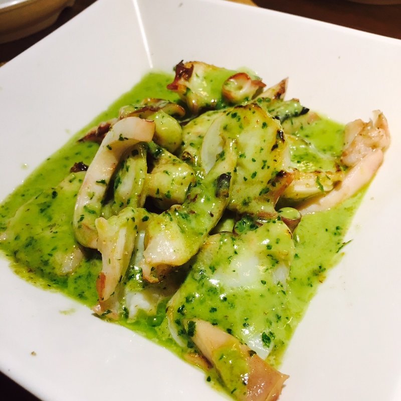 タコとイカゲソのソテー　ブルゴーニュソース(赤白 ルクア大阪店 （コウハク）)