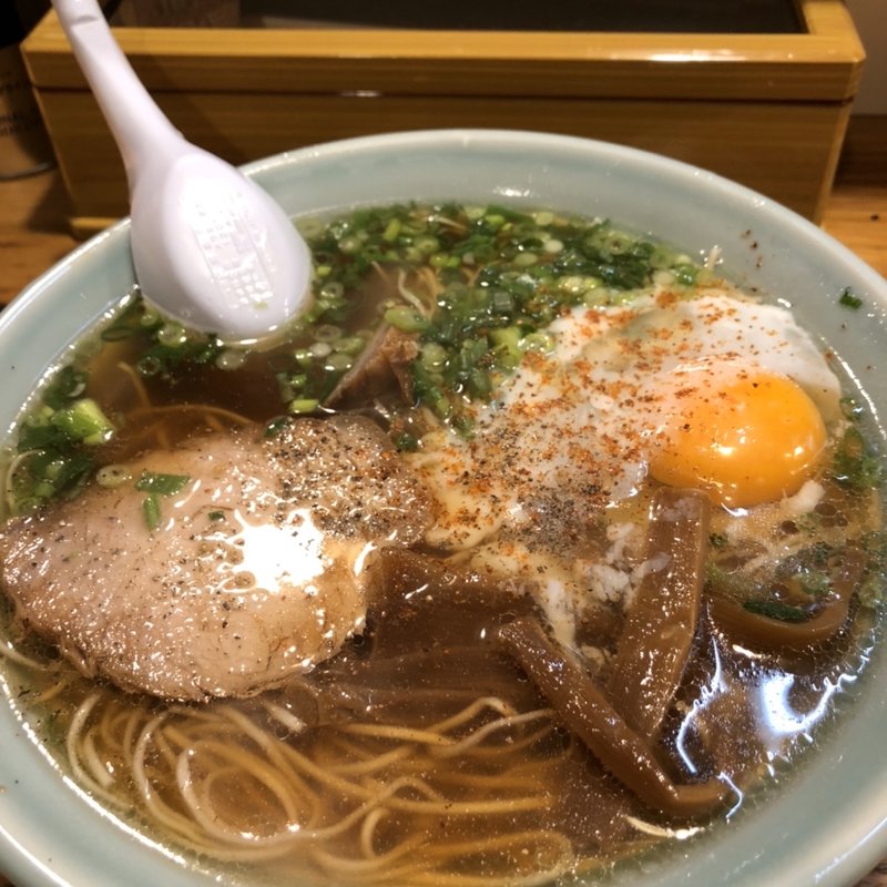 醤油らーめん(らーめん川しん)