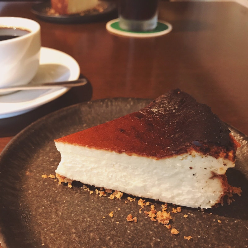 バスクのチーズケーキ(バルネ)