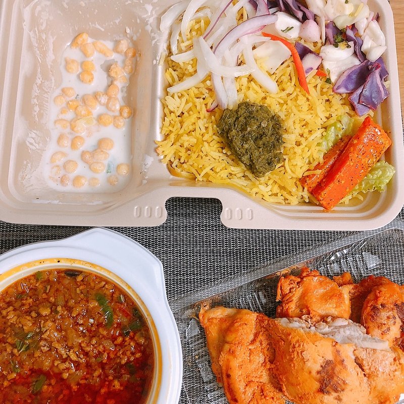 タンドリーチキンとビリヤニのセット、ポテトキーマカレー(チャイチャイ ( インドのキッチン))