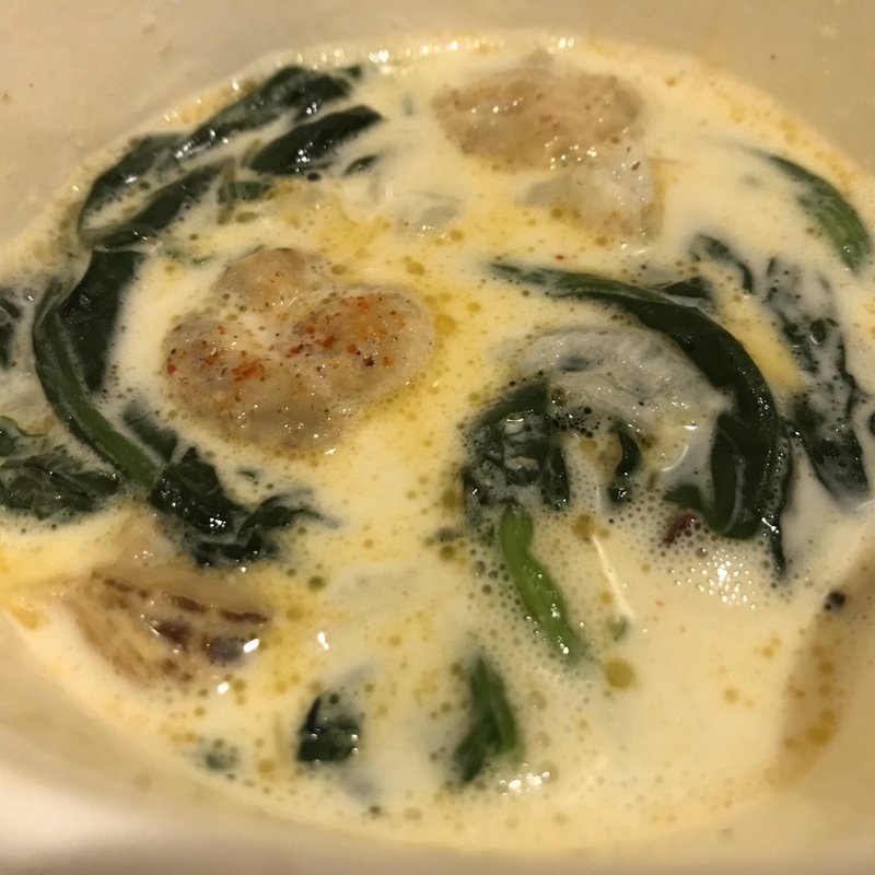 ベビー帆立とカブ、ほうれん草のチャウダー(ミャンカー （miankah）)