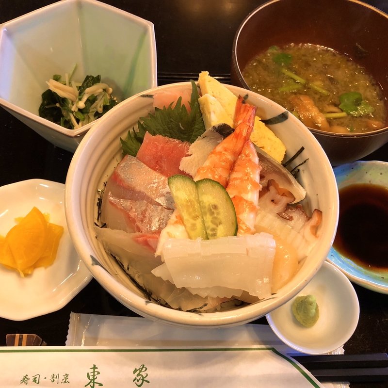 ちらし御膳(割烹 東家 （あづまや）)