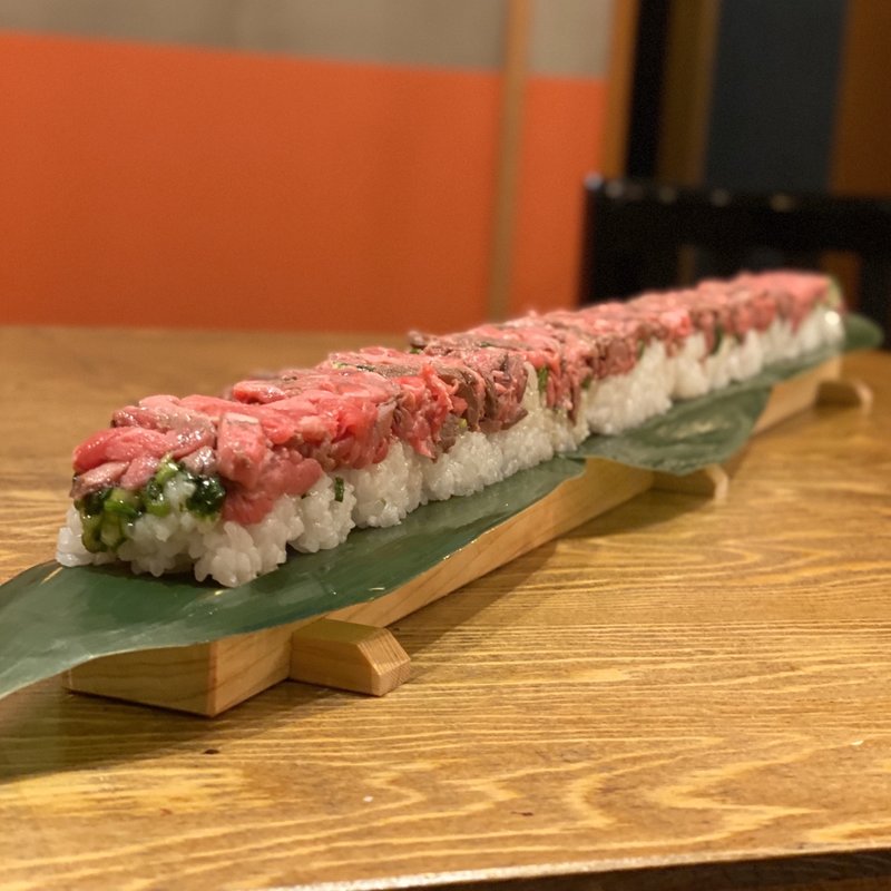 炙り牛ロースのロングユッケ(TATEGAMI 2nd 名古屋駅3丁目店)