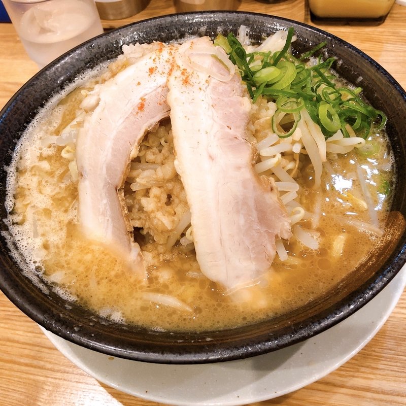 豚骨魚介次郎(津多家次朗 福岡中央今泉店)