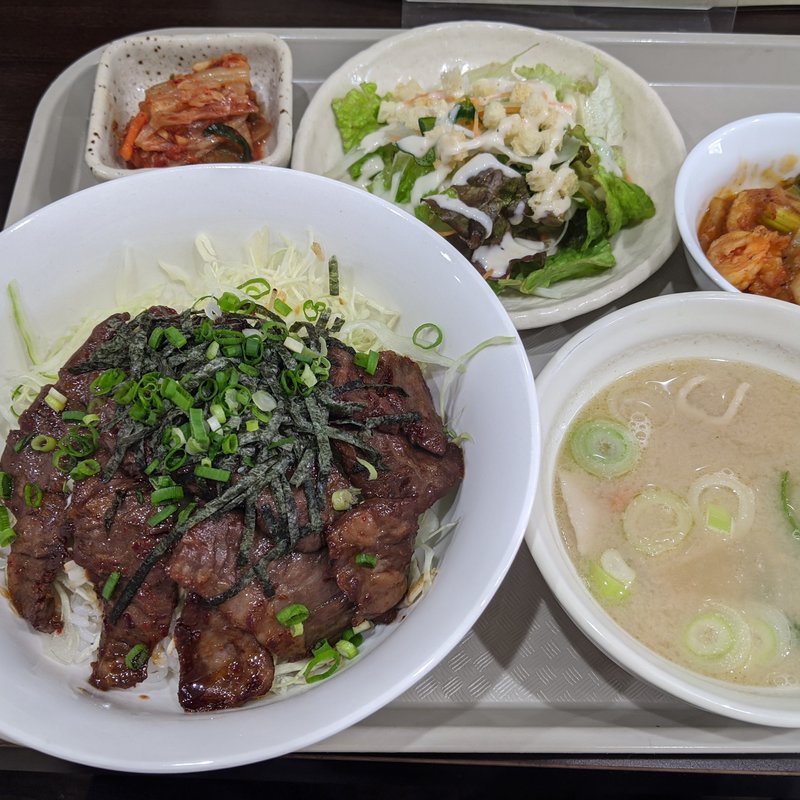 牛ハラミ丼(牛若)