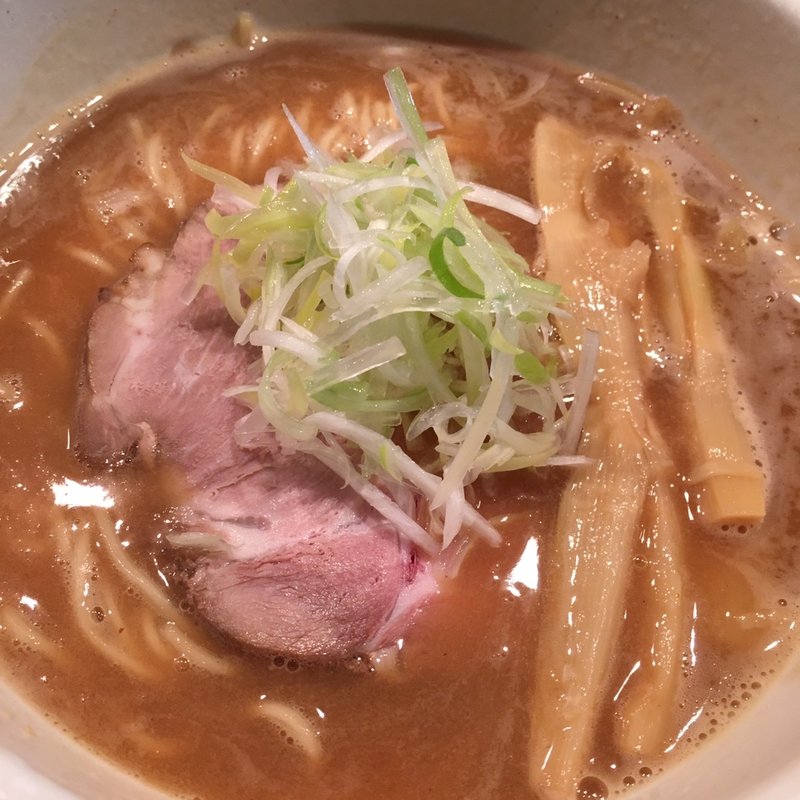 鶏白湯塩ラーメン(桃李)