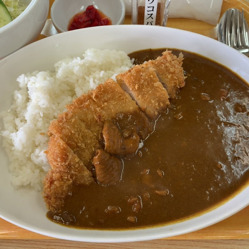 カツカレー(焼きとん ひだか)