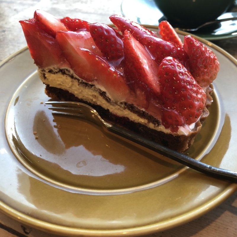 いちごのタルト(アラカンパーニュ)