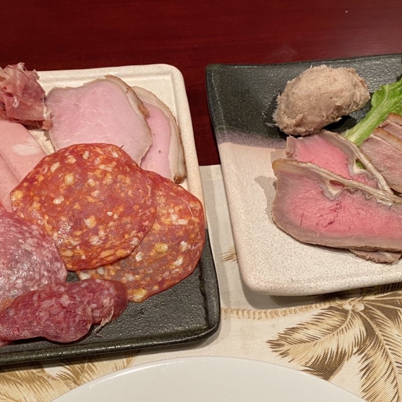 お肉屋さんプレート（中）(日本ワインとスパイス ブロディ)