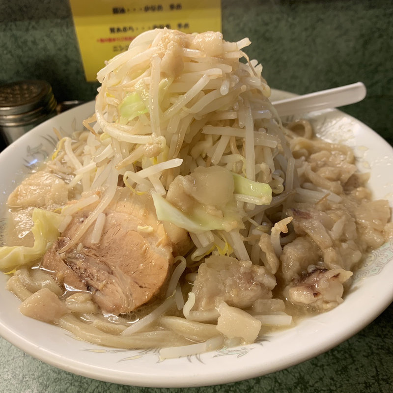 ラーメン大(ラーメン二郎 新宿小滝橋通り店)