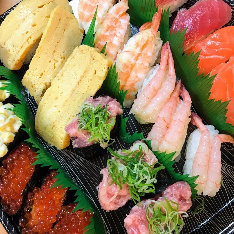 寿司盛り(スシロー)(やまけん酒店)