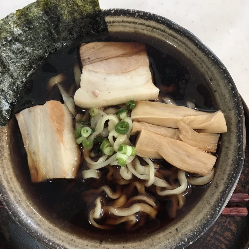 手もみブラック中華そば(中華そば麦の花)