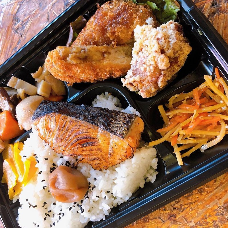 幕の内弁当(大衆馬肉酒場 ジョッキー 柏店)